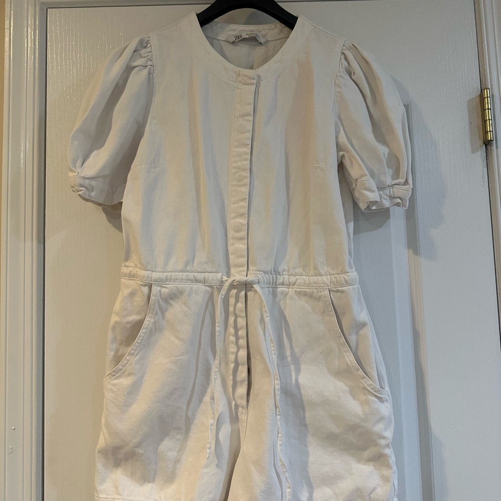 Cream Puff Sleeve Romper